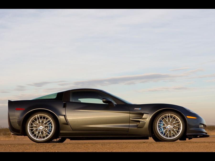  Chevrolet Corvette ZR1 2009 года  (фото 214 из 290)